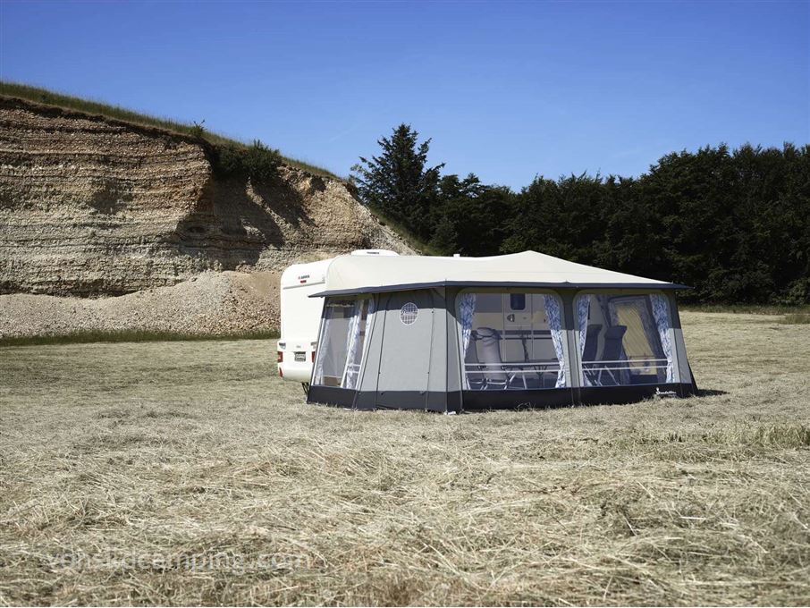 Isabella Penta Flint A989